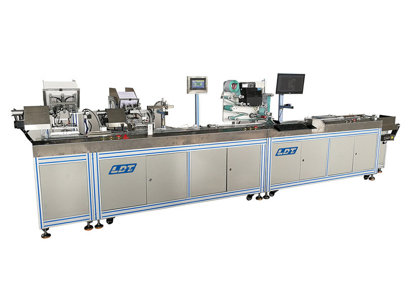 Auto Express Cardboard Envelope Sealing and Labeling Machine 